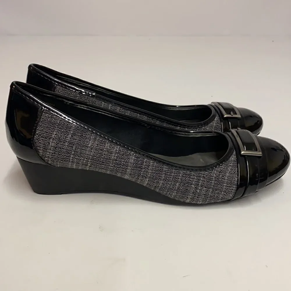 Anne Klein Sport Sadique Patent leather and tweed wedges‎ Size 8.  B71